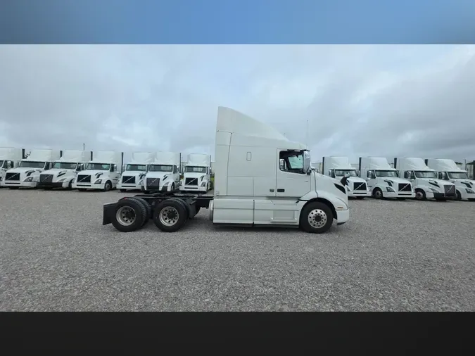 2019 Volvo VNL 740
