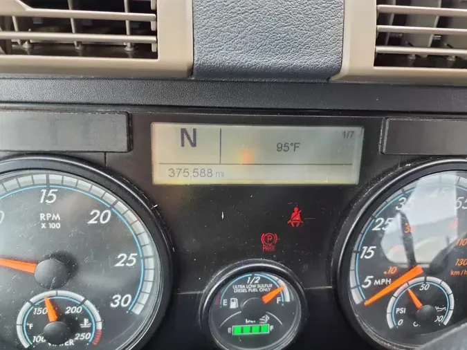 2018 FREIGHTLINER CASCADIA 125