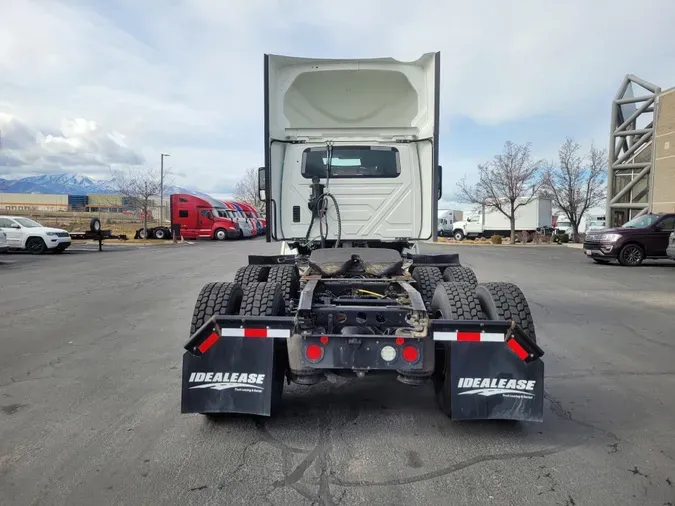 2020 International LT625