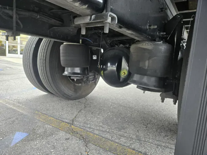 2019 Freightliner Business Class M2 106