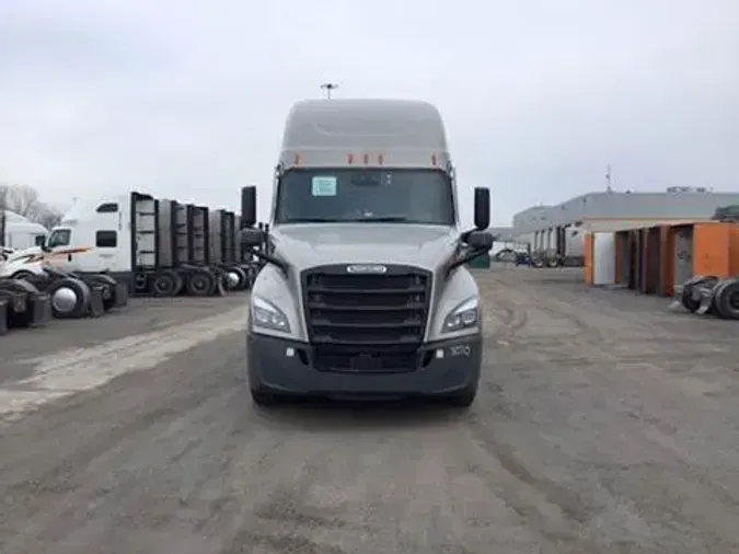 2024 Freightliner Cascadia