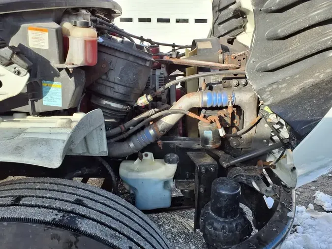 2019 FREIGHTLINER/MERCEDES M2 106