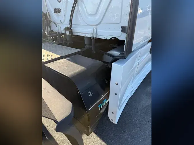 2020 Freightliner Cascadia