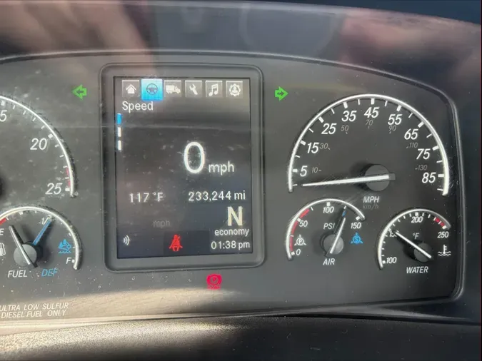 2022 Freightliner Cascadia 126