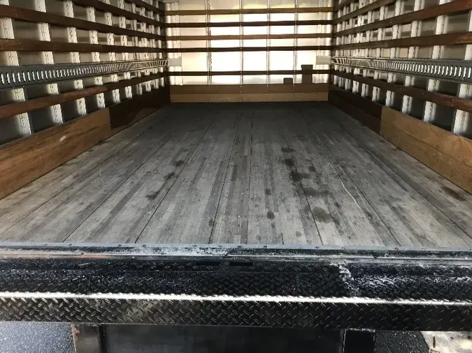 2020 ISUZU TRUCK NPR
