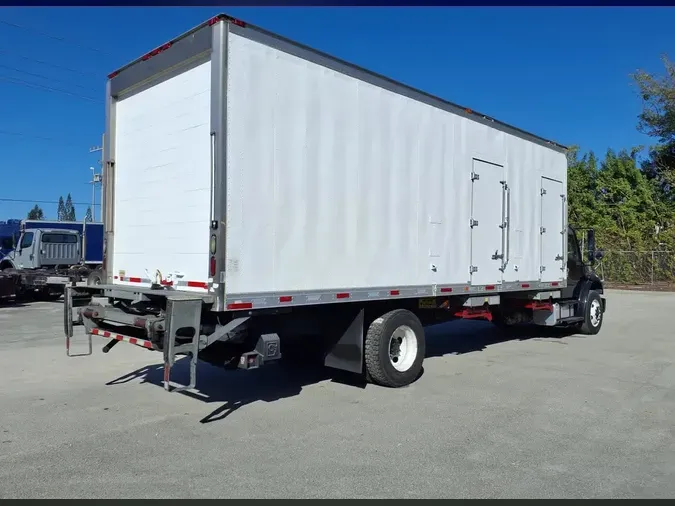 2018 FREIGHTLINER/MERCEDES M2 106