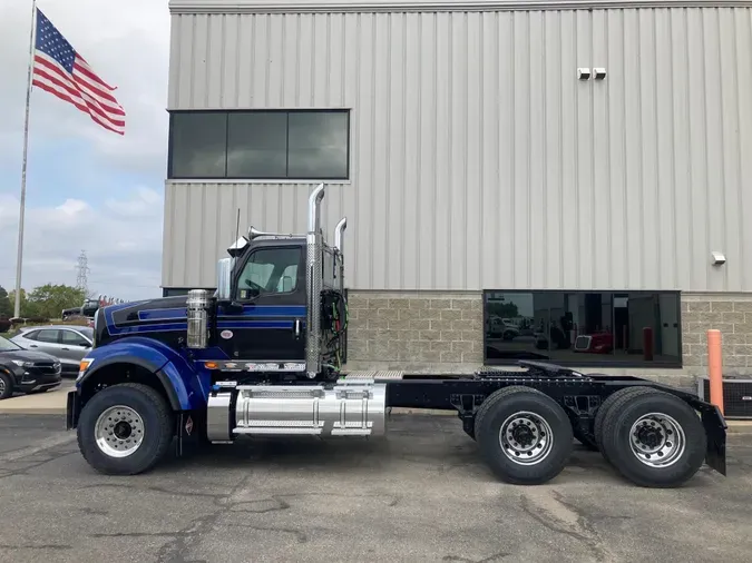 2026 International HX520