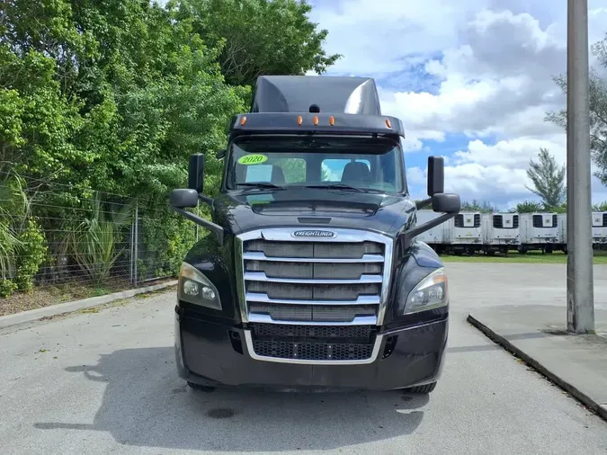 2020 FREIGHTLINER/MERCEDES NEW CASCADIA 126