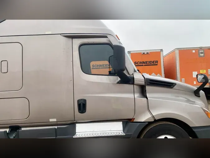 2024 Freightliner Cascadia 126