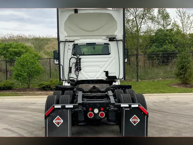 2019 INT LT625 6x4