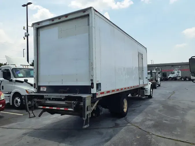 2019 FREIGHTLINER M2 106