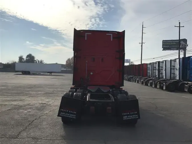 2022 FREIGHTLINER CASCADIA