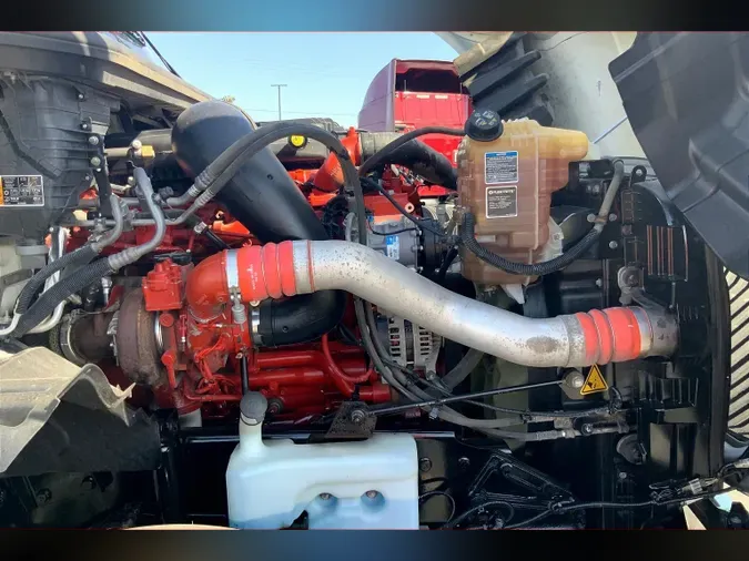 2021 INT LT625 6x4