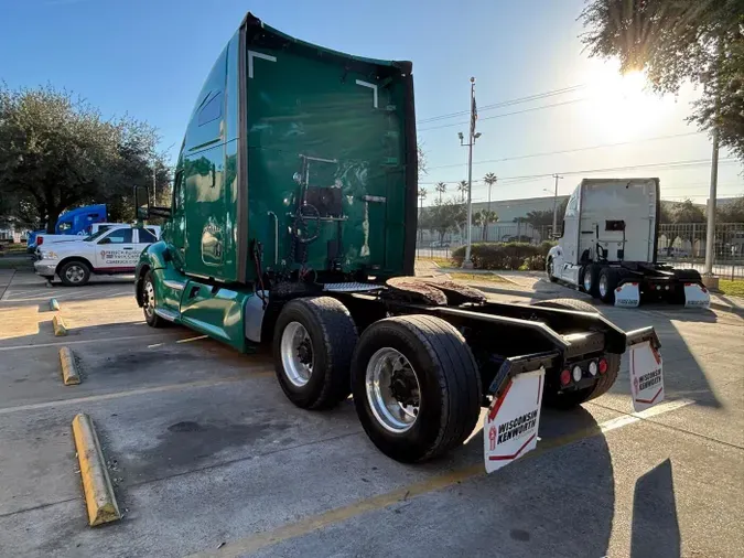 2020 Kenworth T680