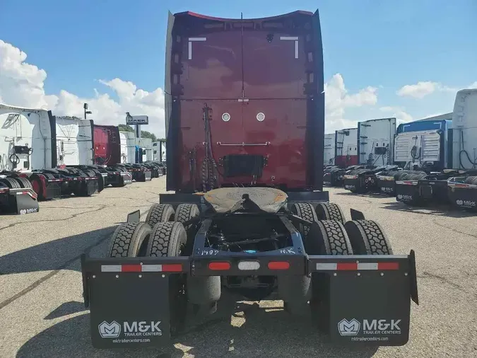 2023 PETERBILT 579