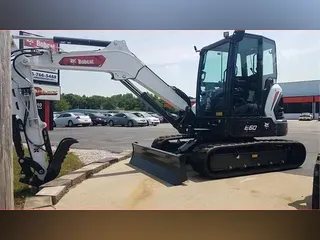 2022 BOBCAT E60R2