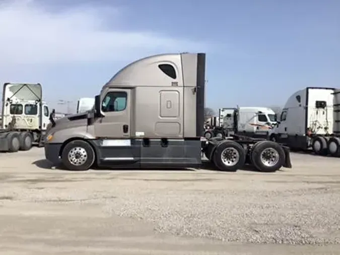 2021 Freightliner Cascadia