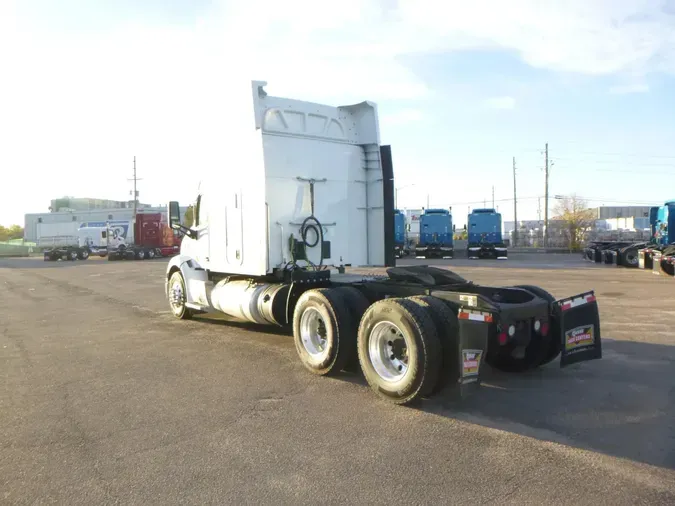 2020 Peterbilt 579