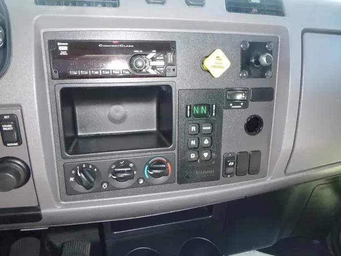 2020 Peterbilt 337