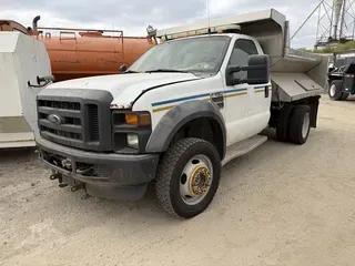 2010 FORD F550 XLT SD