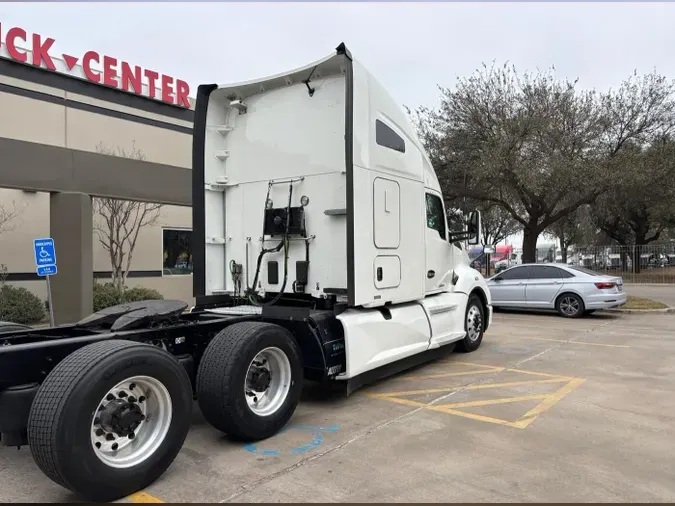 2020 Kenworth T680