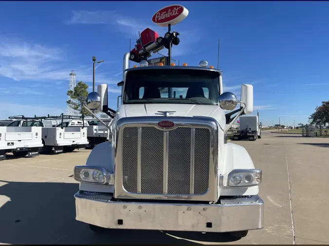 2017 Peterbilt 567