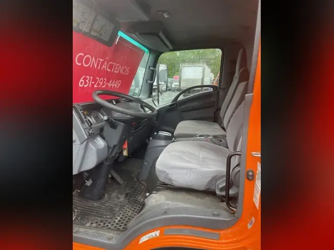 2019 ISUZU NQR