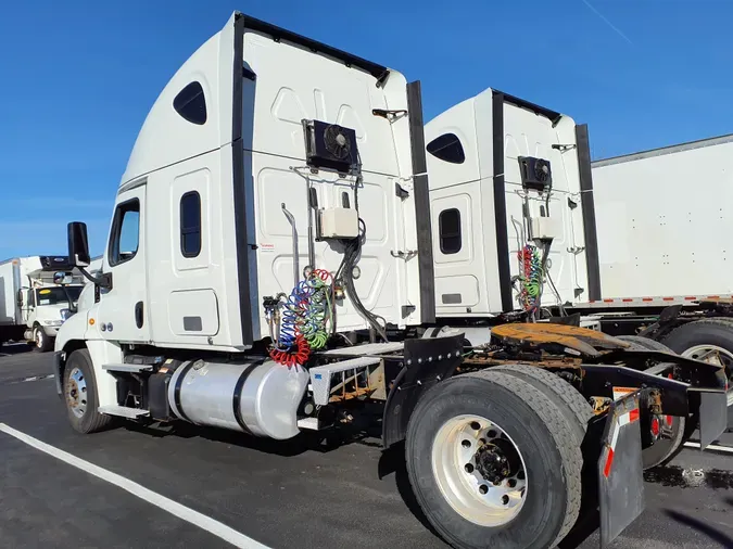 2020 FREIGHTLINER/MERCEDES CASCADIA 125