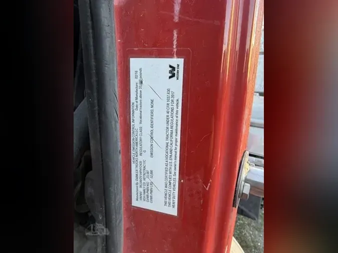 2017 WESTERN STAR 4700