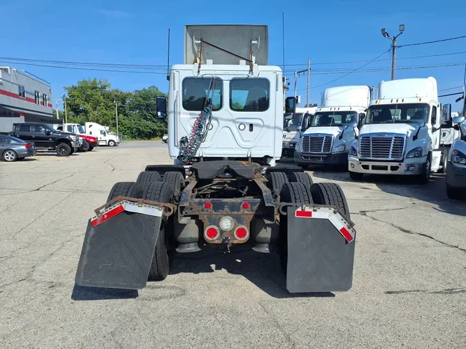 2018 FREIGHTLINER/MERCEDES CASCADIA 125