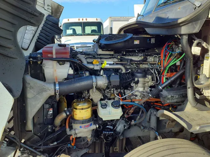 2018 FREIGHTLINER/MERCEDES CASCADIA 125