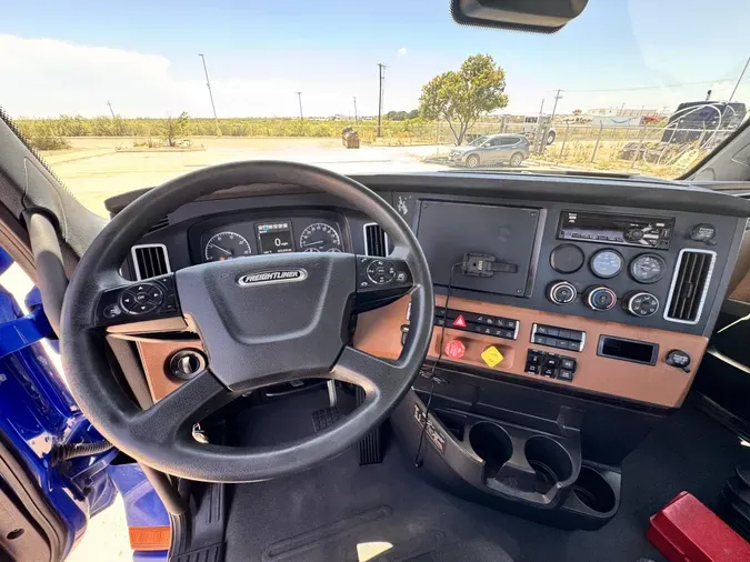 2020 Freightliner Cascadia7d31d3361e34246f7182ce249c48d0c3