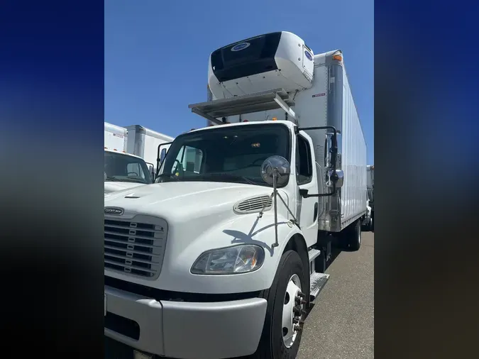 2017 FREIGHTLINER/MERCEDES M2 106