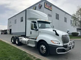 2023 International LT625