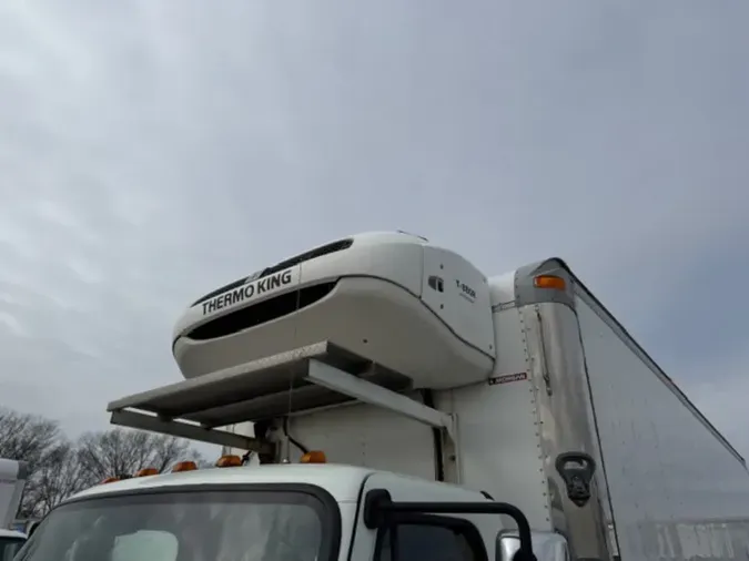 2020 FREIGHTLINER/MERCEDES M2 106