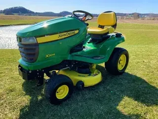 2008 John Deere X304