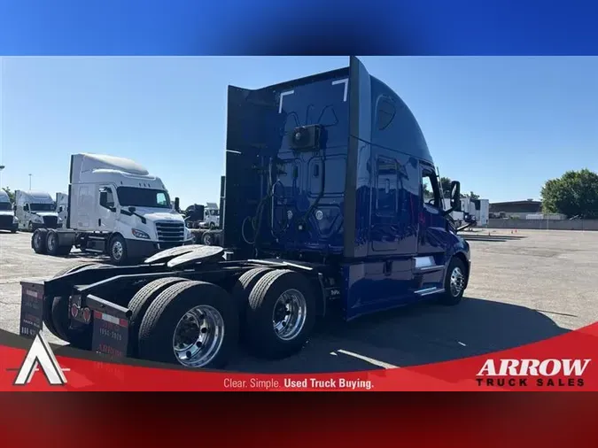 2022 FREIGHTLINER CA126