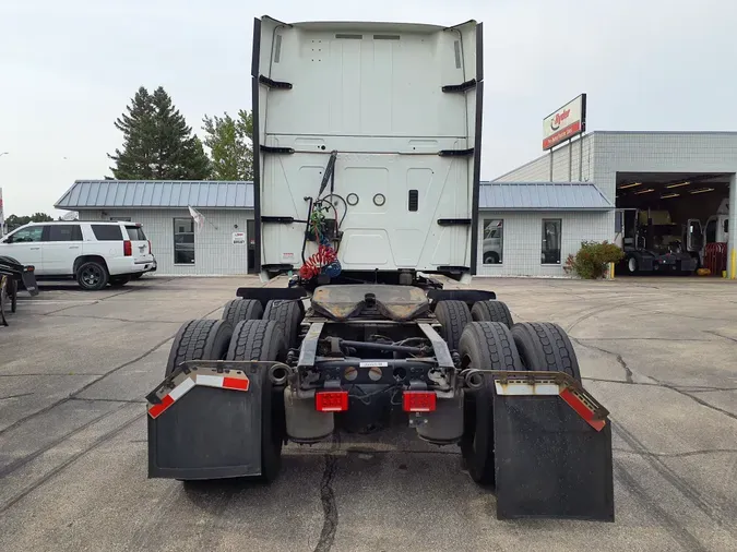 2020 NAVISTAR INTERNATIONAL LT625 SLPR CAB