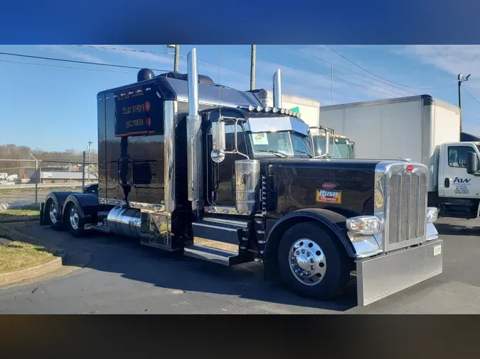 2024 Peterbilt 389