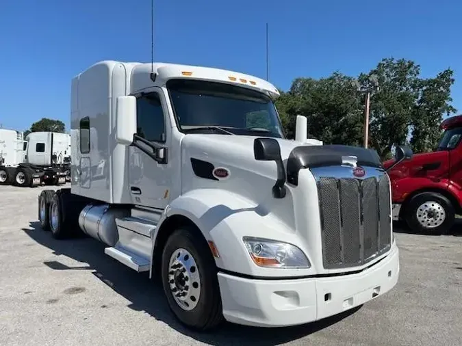2021 Peterbilt 579