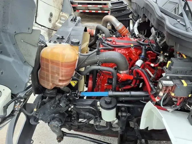 2018 NAVISTAR INTERNATIONAL 4300 LP