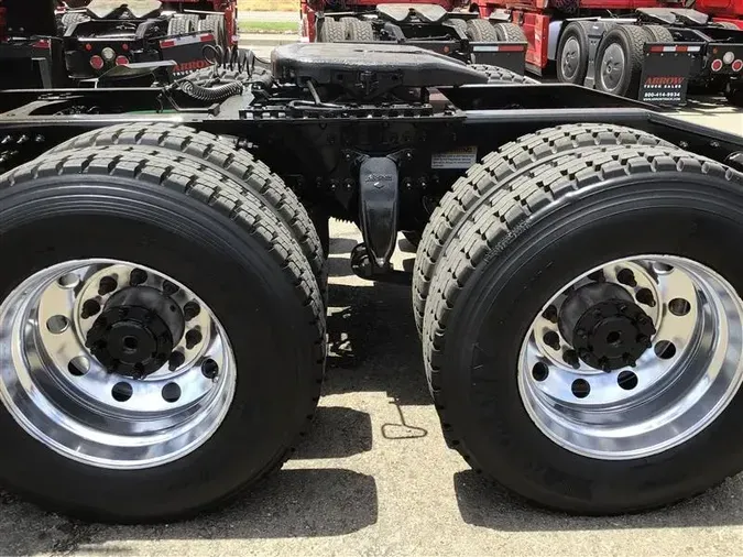 2020 FREIGHTLINER CASCADIA