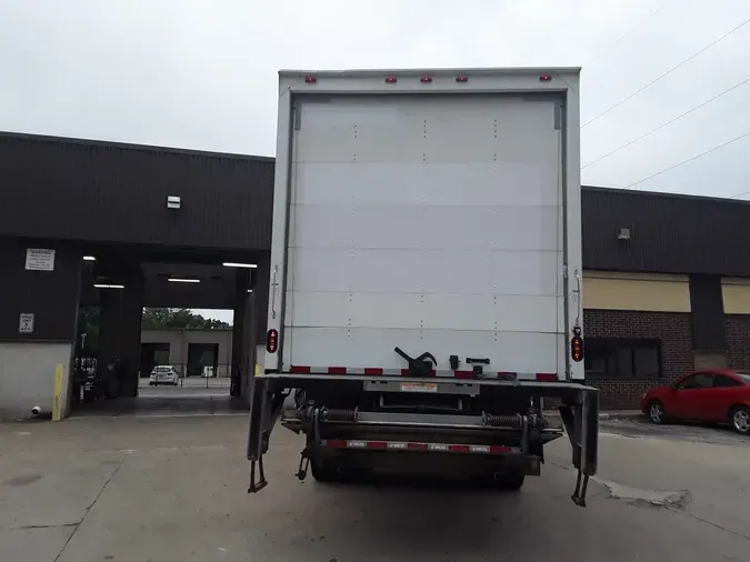 2019 FREIGHTLINER/MERCEDES M2 1067d558e50a4e69bd23d18cae9d89b0e1e