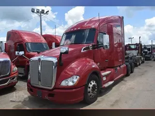 2021 KENWORTH T680