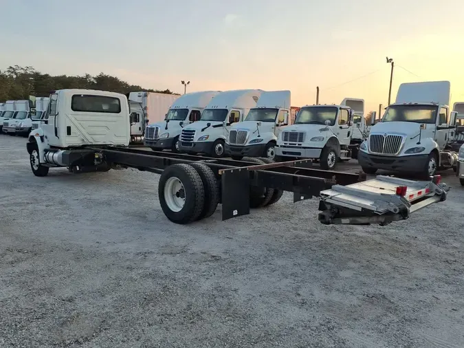 2019 NAVISTAR INTERNATIONAL 4300