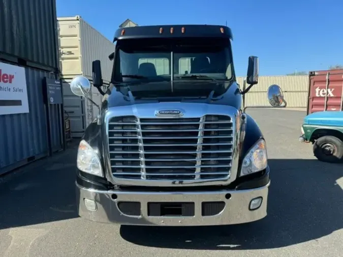 2018 FREIGHTLINER/MERCEDES CASCADIA 1257d5e0798dcf721e31481baf86bd38292