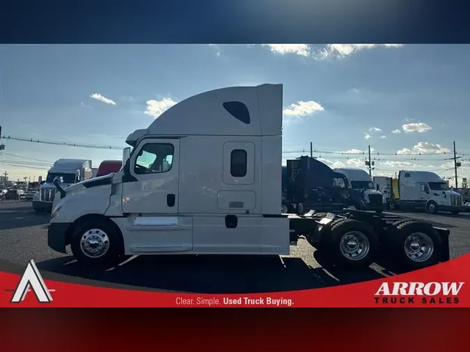 2020 FREIGHTLINER CA126