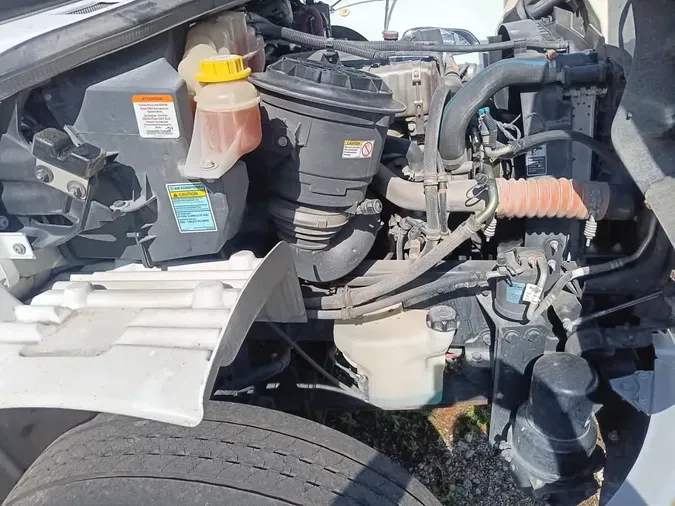 2020 FREIGHTLINER M2 106
