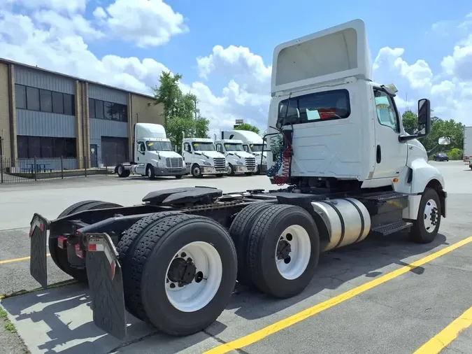 2018 NAVISTAR INTERNATIONAL LT625 DAYCAB T/A