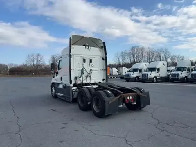 2017 Freightliner Cascadia